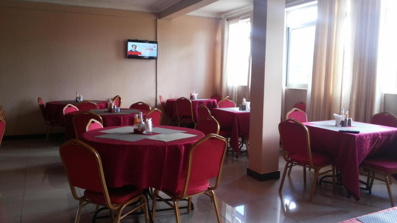 Westcliff Hotel Lira Exterior foto